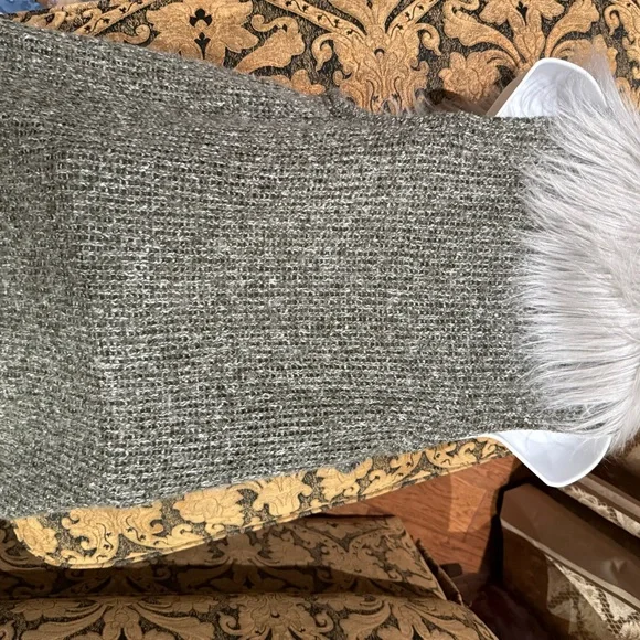 Kut from the Kloth Charcoal Knit Vest - Picture 2 of 4